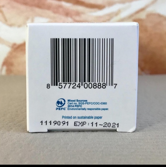 NEW! COOLA Spf 30 Mineral Sunscreen for Body - Picture 10 of 11